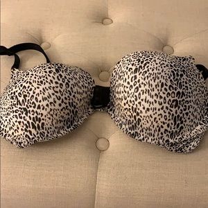 Victoria’s Secret push-up and leopard print